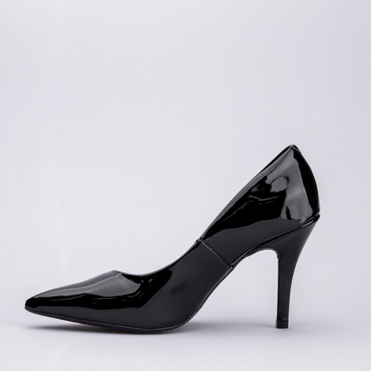 Stiletto Clásico Negro